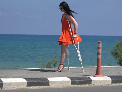Dali - Orange Dress CLIP 4k