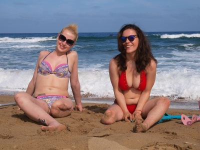 Sandra & Scarlett - Beach Part1